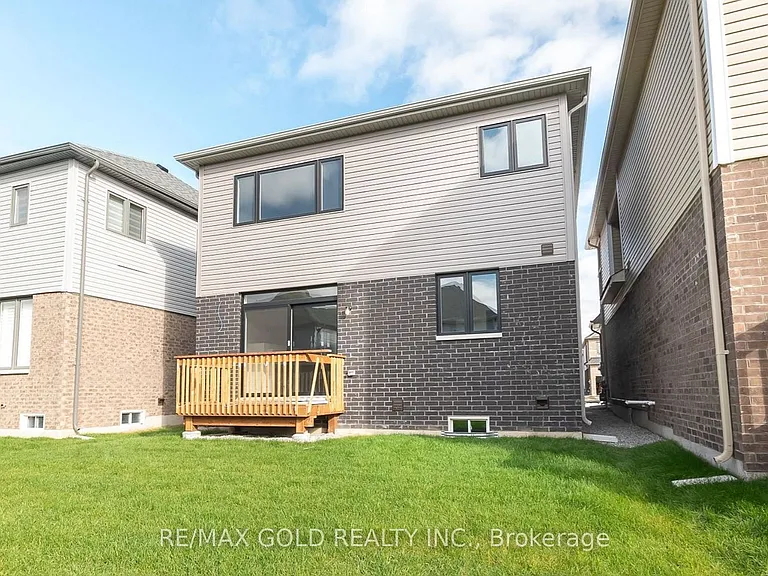 151 Terry Fox Dr — Photo 13
