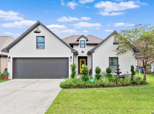 9329 Falling Oak Dr, Baton Rouge, LA 70817
