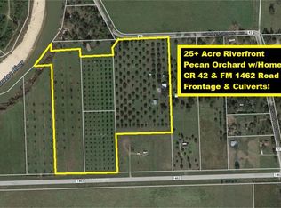 7130 County Road 42, Rosharon, TX 77583