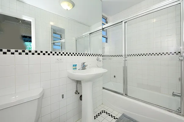 Rented by Corcoran | media 28