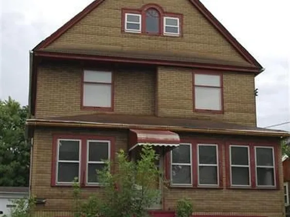 3823 Woburn Ave, Cleveland, OH 44109