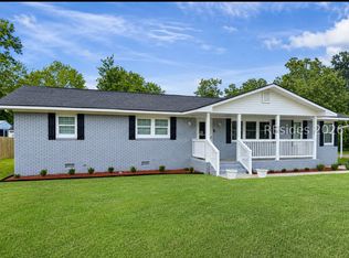 427 Carroll St, Allendale, SC 29810