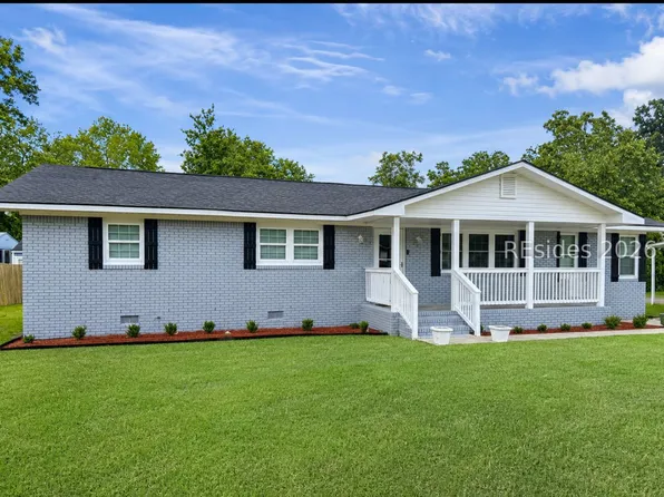 427 Carroll St, Allendale, SC 29810