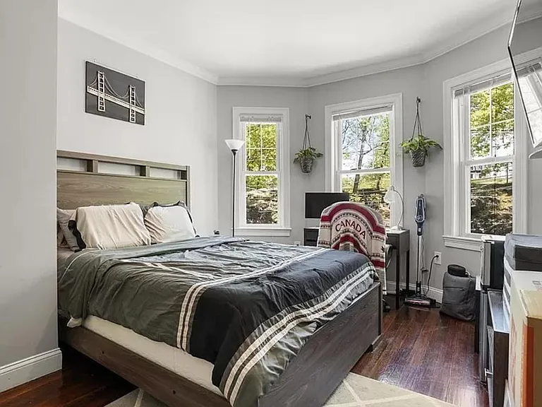 47 Beech Glen St #1 — Photo 3