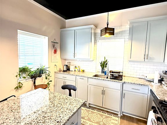 5th image of 10352 Fig Rd