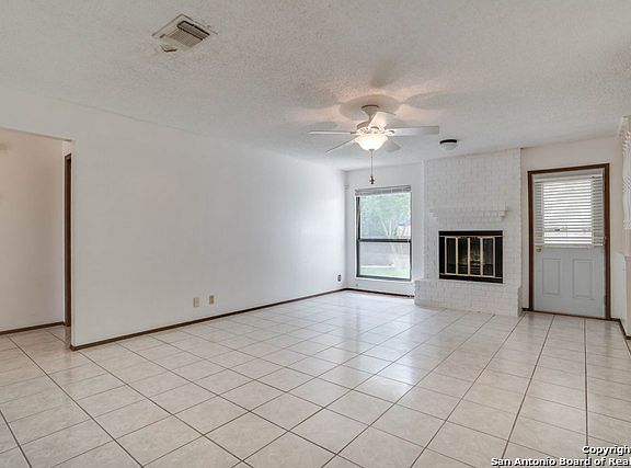 5th image of 508 Pecan Dr