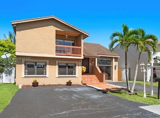 11441 SW 34th Ln, Miami, FL 33165