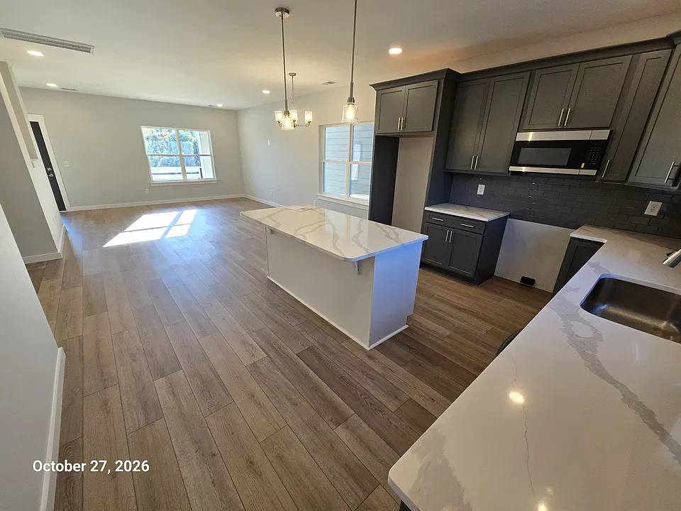 515 Kalman Ln