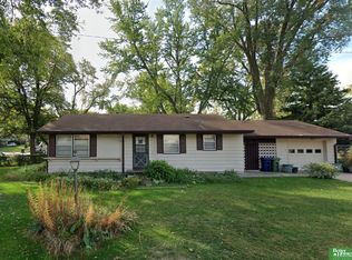 120 Kirby Ave, Bellevue, NE 68005