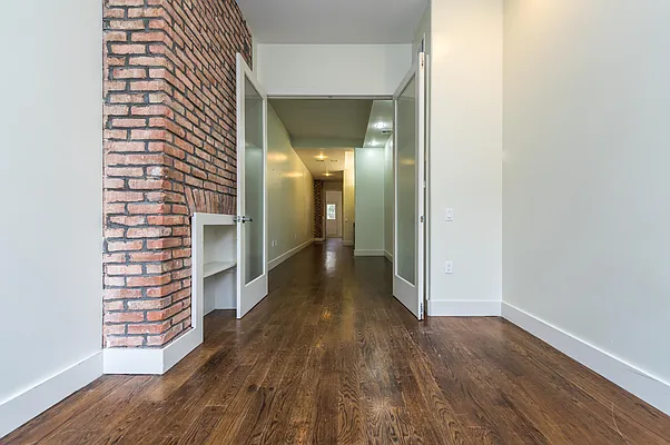 Rented by Nooklyn NYC LLC | media 29