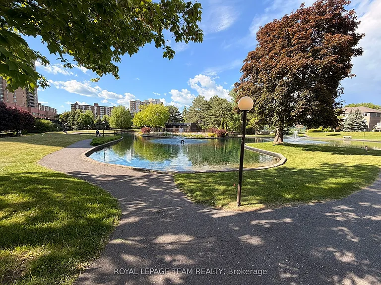 515 Saint Laurent Blvd #318 — Photo 42