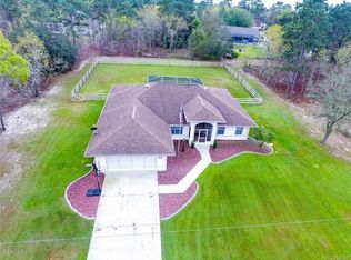 2270 E Newhaven St, Inverness, FL 34453