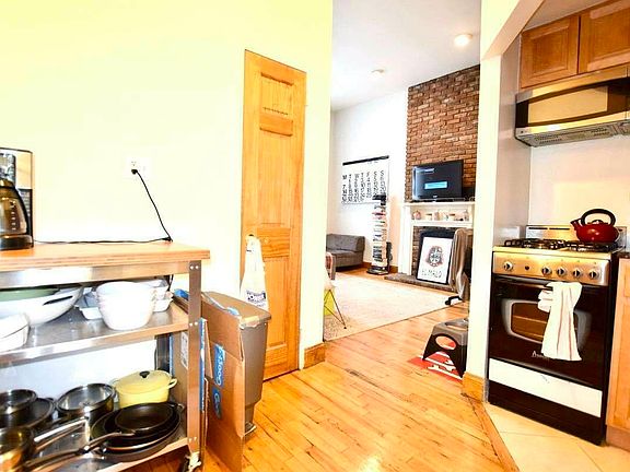 5th image of 67 W 73rd St APT 2f