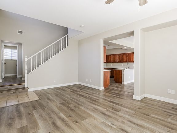 4th image of 4477 Oberlander Ave