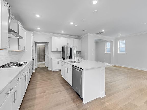 6th image of this home