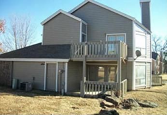 2nd image of 102 Aspen