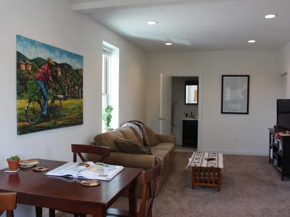 303 S Washington St #2, Bloomington, IN 47401