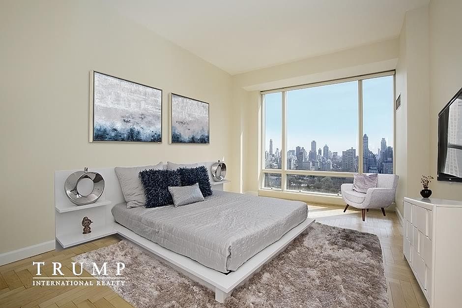 1st image of 1 Central Park N #26B