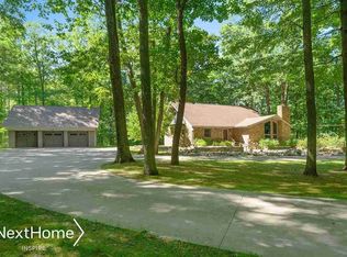 12215 Marshall Rd, Montrose, MI 48457