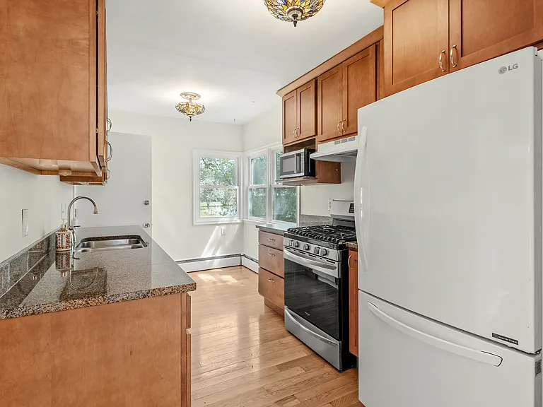 3821 Foss Rd #2 — Photo 9