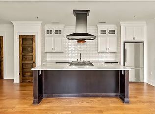 206 State St #B, Mobile, AL 36603