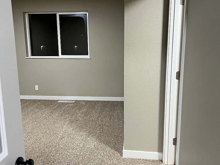 161 Delta Ct NE — Photo 17