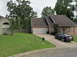 1704 Pilot Ct, Jacksonville, AR 72076
