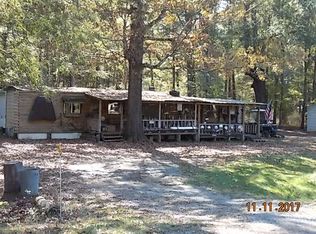 742 Landing St, Calion, AR 71724