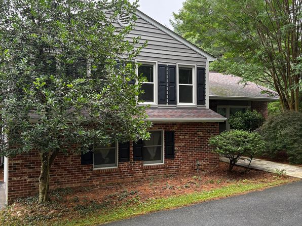 11322 Old Hopkins Rd