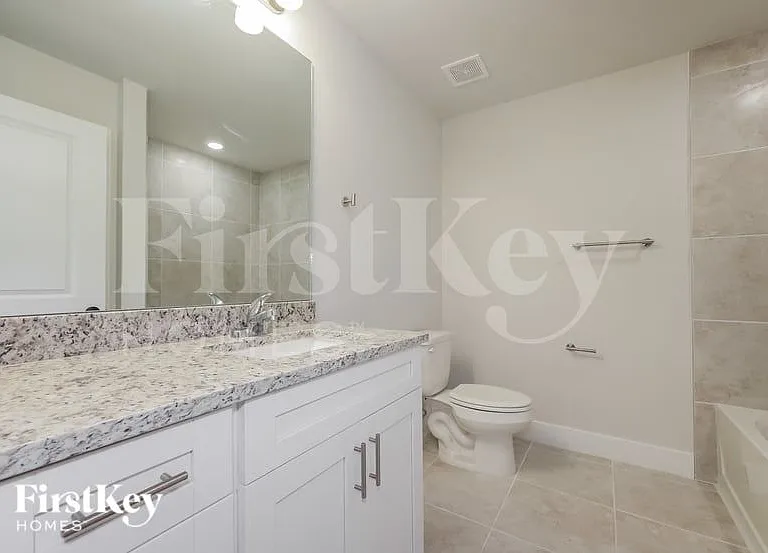910 Sara Ave N — Photo 14