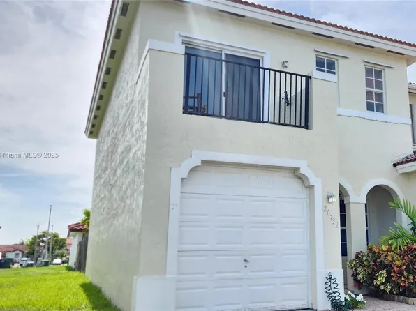 20732 SW 80th Ct, Cutler Bay, FL 33189