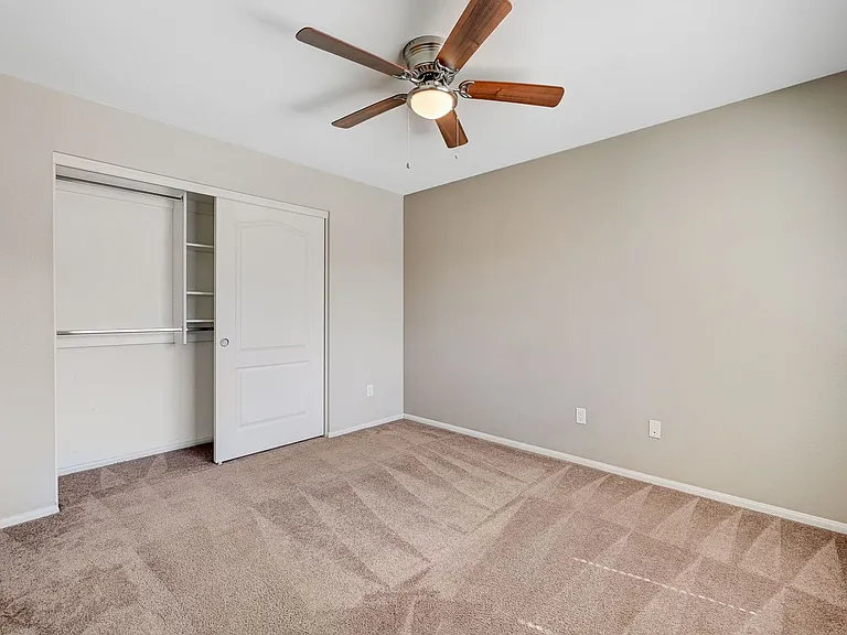 10420 September Flower St — Photo 30