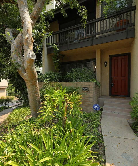 21821 Burbank Blvd #151 — Photo 35