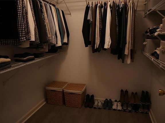 4th image of 1103 Garden Ct