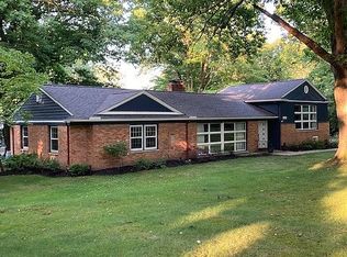 2213 Covington Rd, Akron, OH 44313