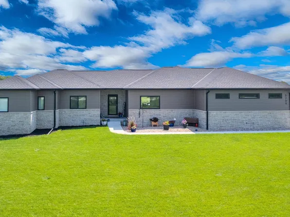 5209 W Roca Rd, Martell, NE 68404