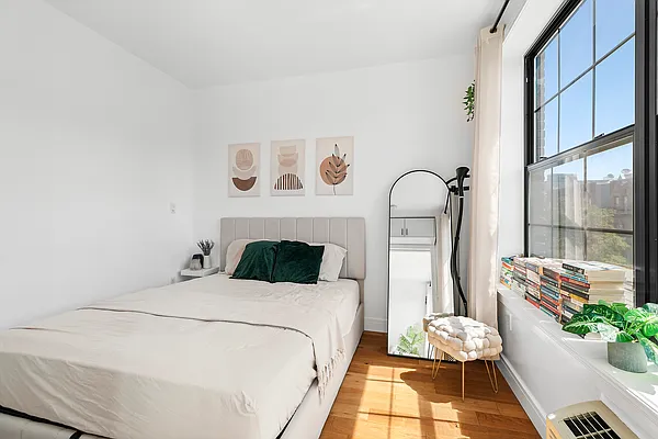 Rented by Compass | media 4