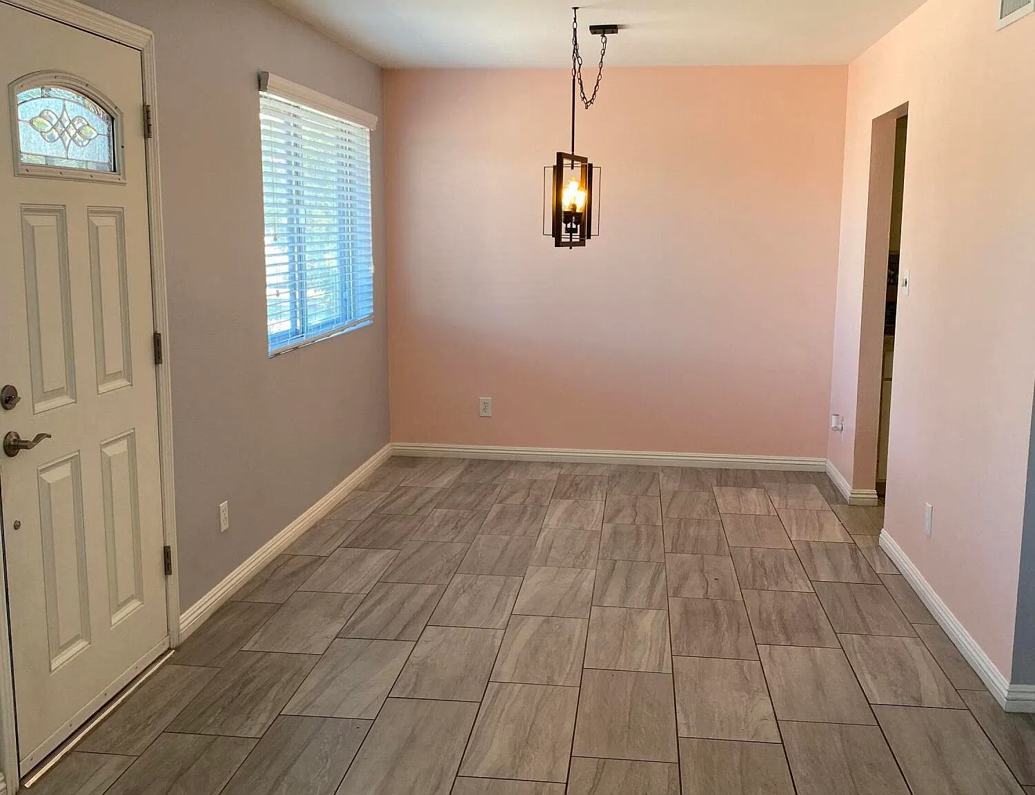 3 bed, 2.0 bath, 1092 sqft, $2,100 — Photo 4