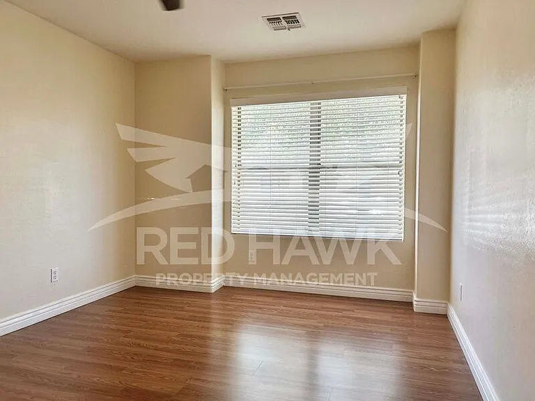 3863 E Linda Ct — Photo 15