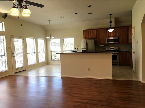 5th image of 12428 Cajun Dr