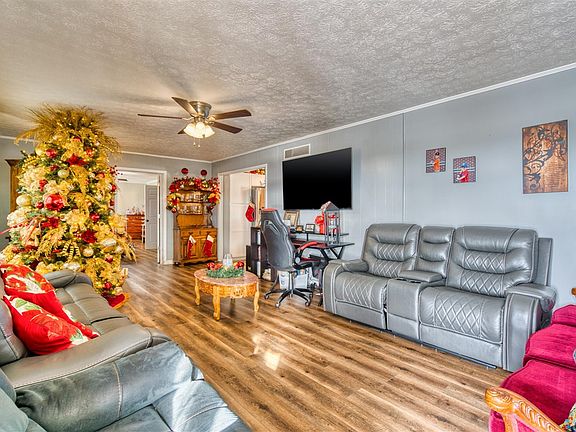 4th image of 8362 New Bowling Green Rd
