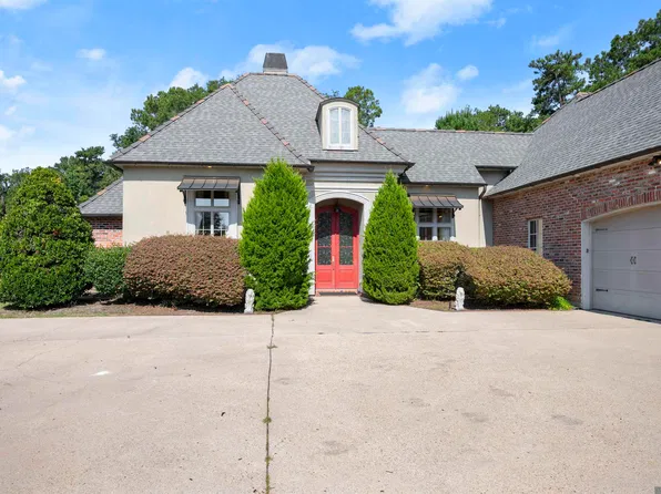 19307 Country Club Ln, Hammond, LA 70401
