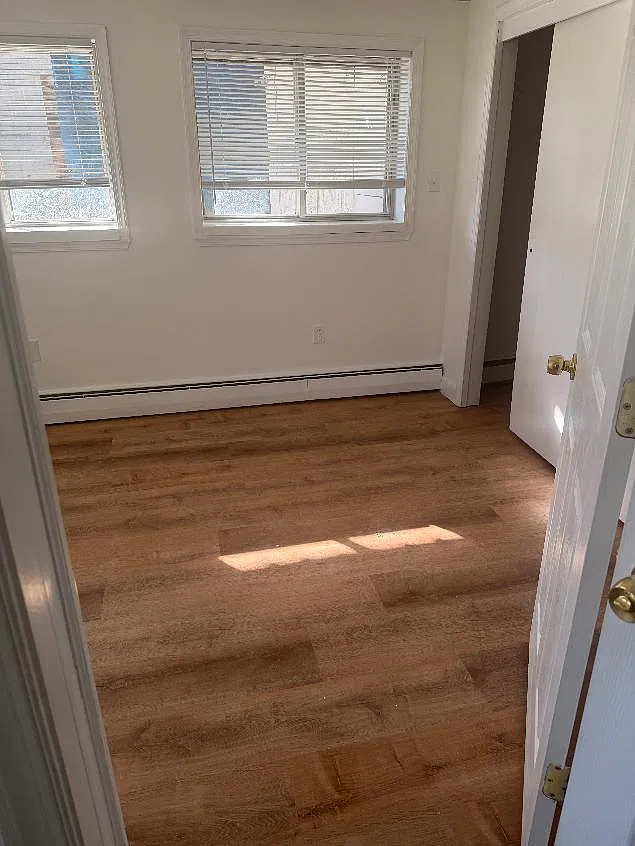 2 bed, 1.0 bath, 850 sqft, $1,600 — Photo 4