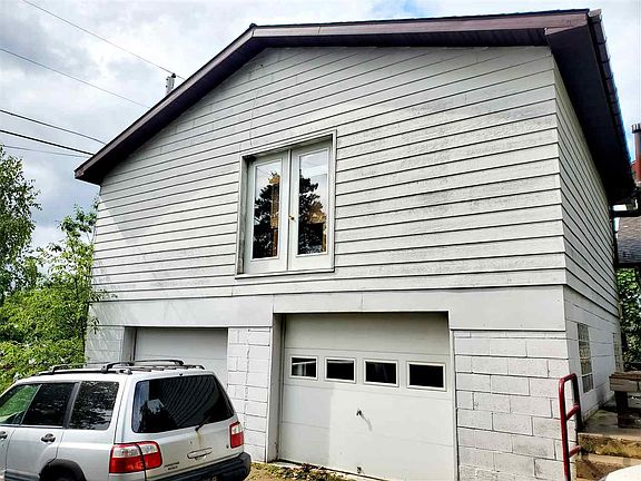 4th image of 209 W Jasper St