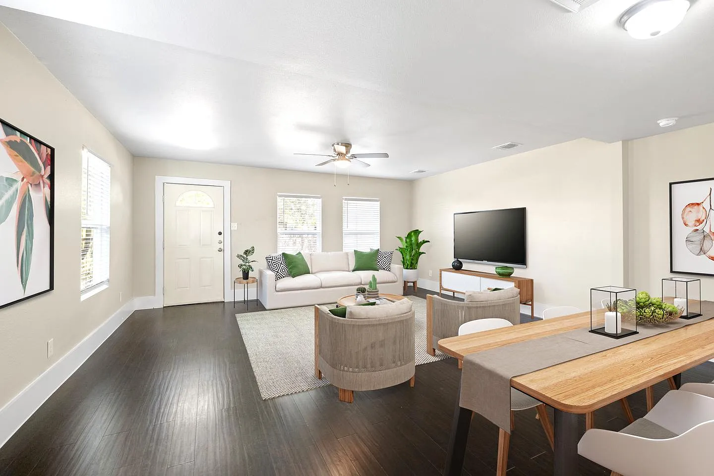 Charming Beacon Hill home with large private backyard — Photo 3