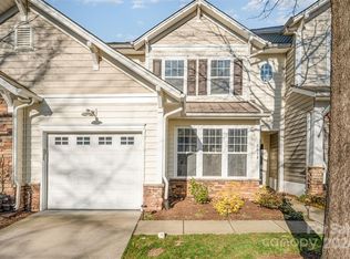 8618 Brookings Dr, Charlotte, NC 28269