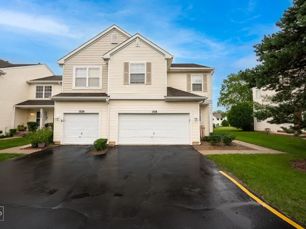 1518 Meadowsedge Ln, Carpentersville, IL 60110