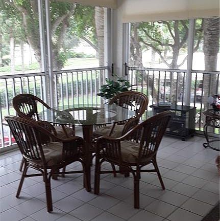 3rd image of 5809 Glencove Dr APT 905