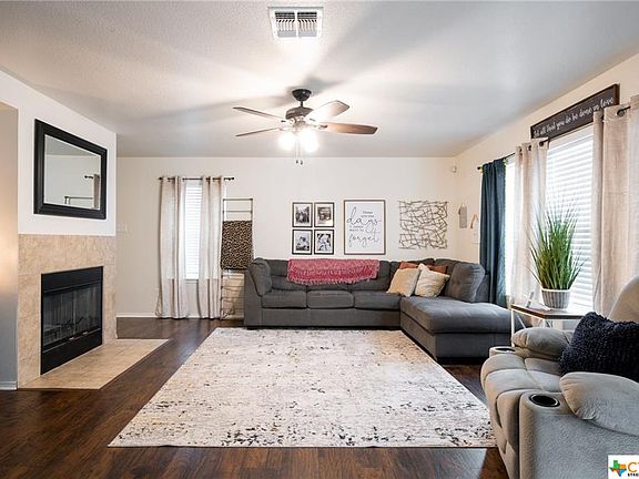 3rd image of 9207 Sage Valley Dr