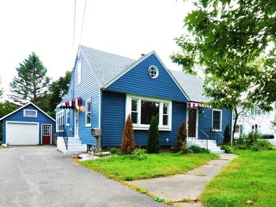 81 Esther St, Crystal Lake, IL, 60014